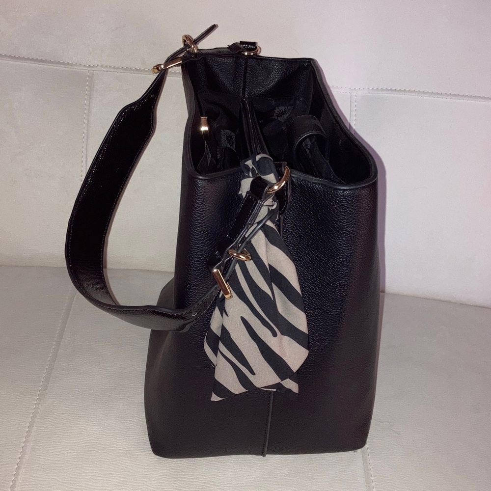 Anne Klein Black Shoulder Bag with Gold Accents - Picture 3 of 4